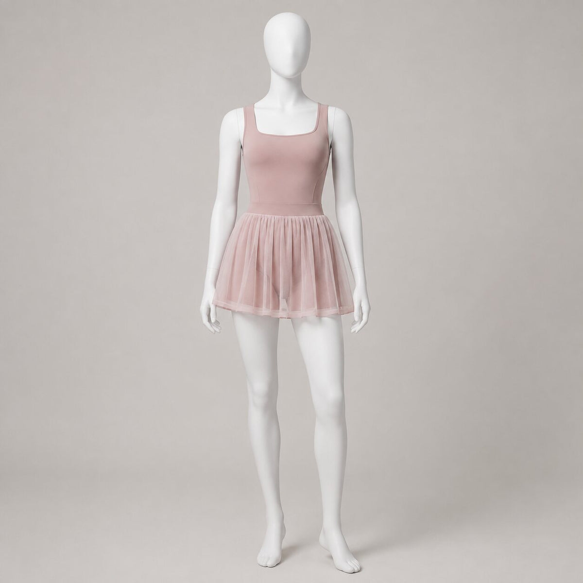 Veilspin Dress in Dusty Blush Pink
