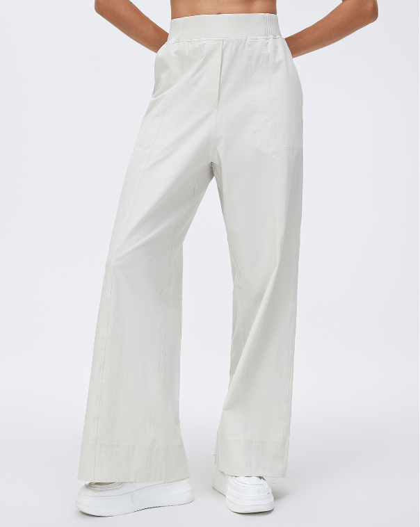 Splitline Wide-Leg Trouser in Ivory